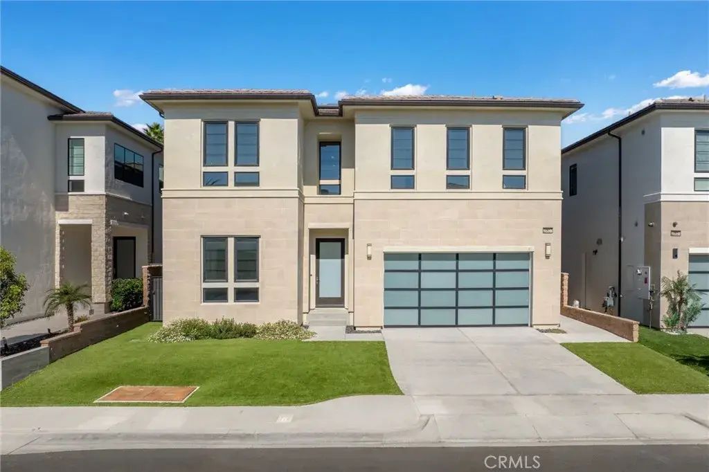 20637 W Hummingbird, Porter Ranch