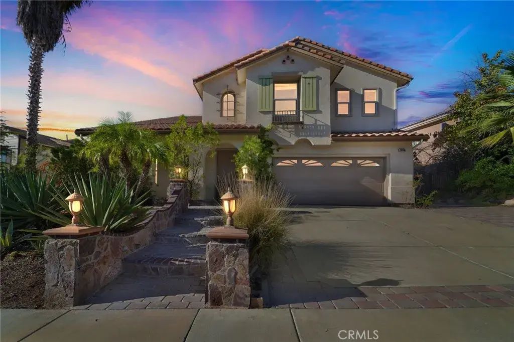 28459 Falcon Crest, Canyon Country
