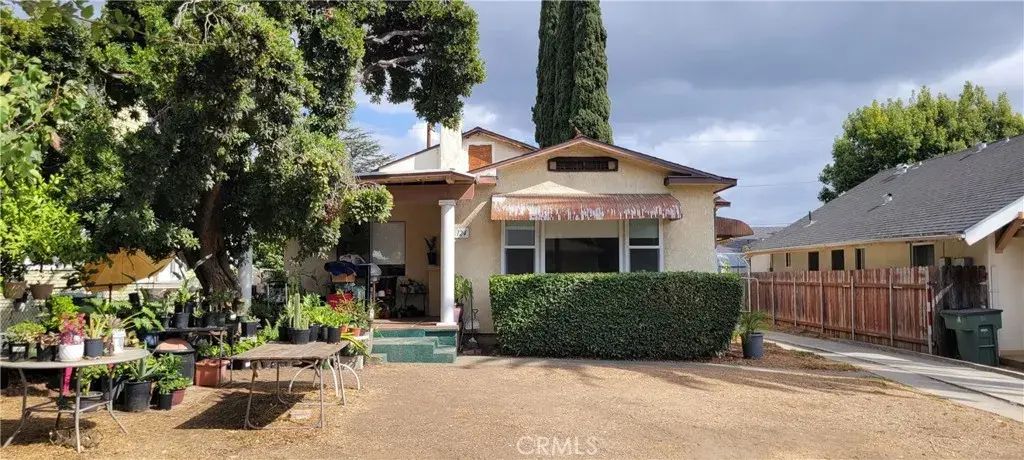 124 N Parkwood, Pasadena