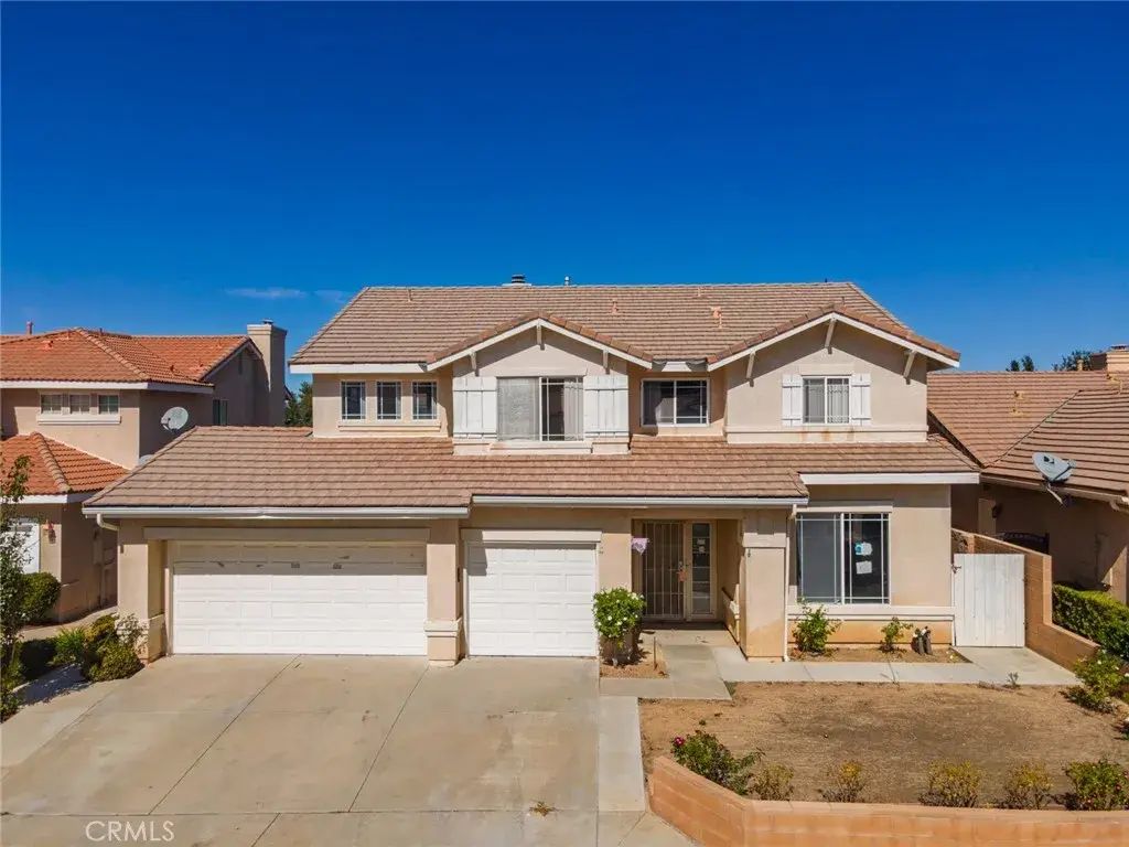 22605 White Wing, Saugus