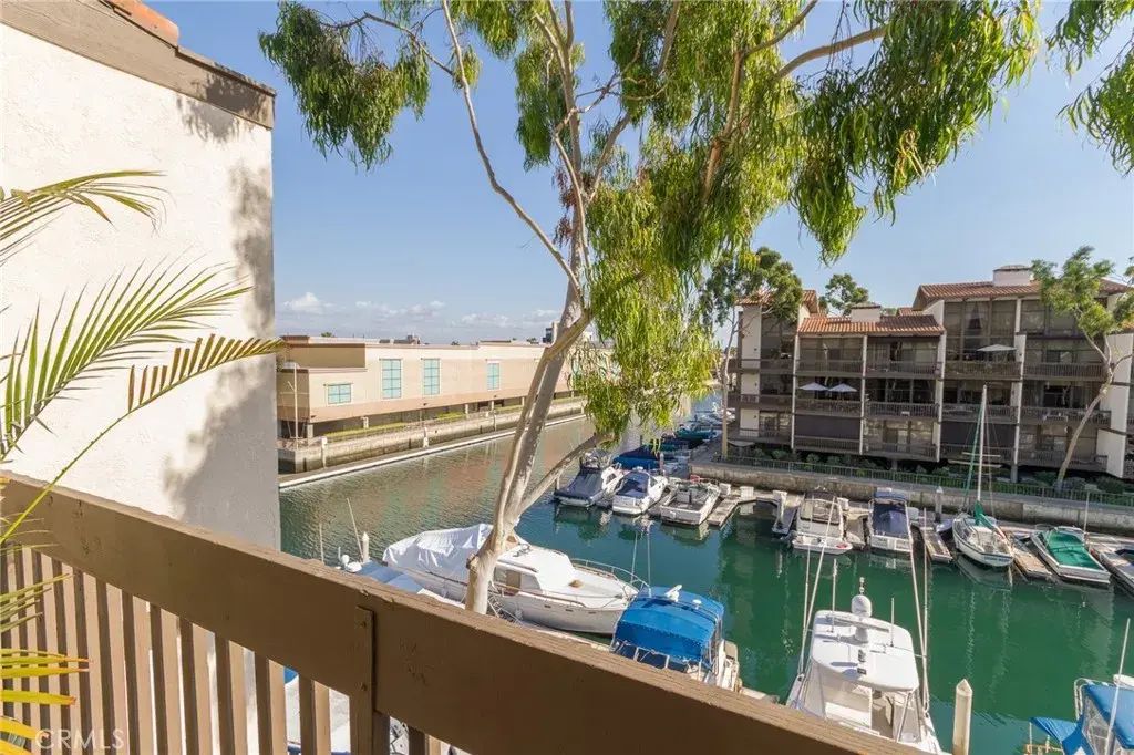 5336 Marina Pacifica North, Long Beach