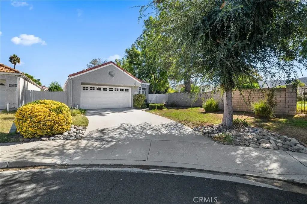 2104 Snowberry Court, Simi Valley