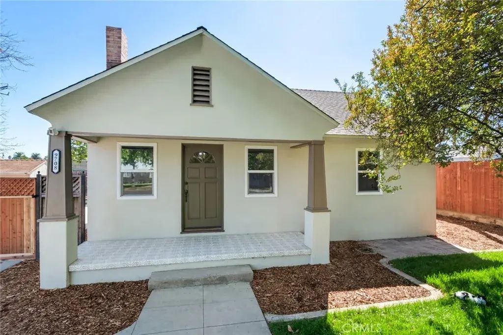 9708 Garfield, Riverside