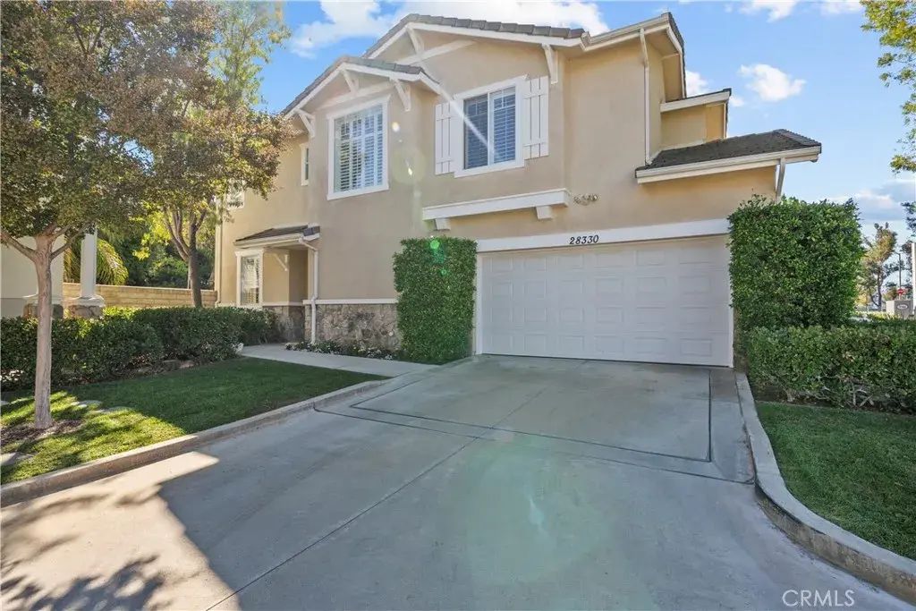 28330 Medlar Drive, Valencia