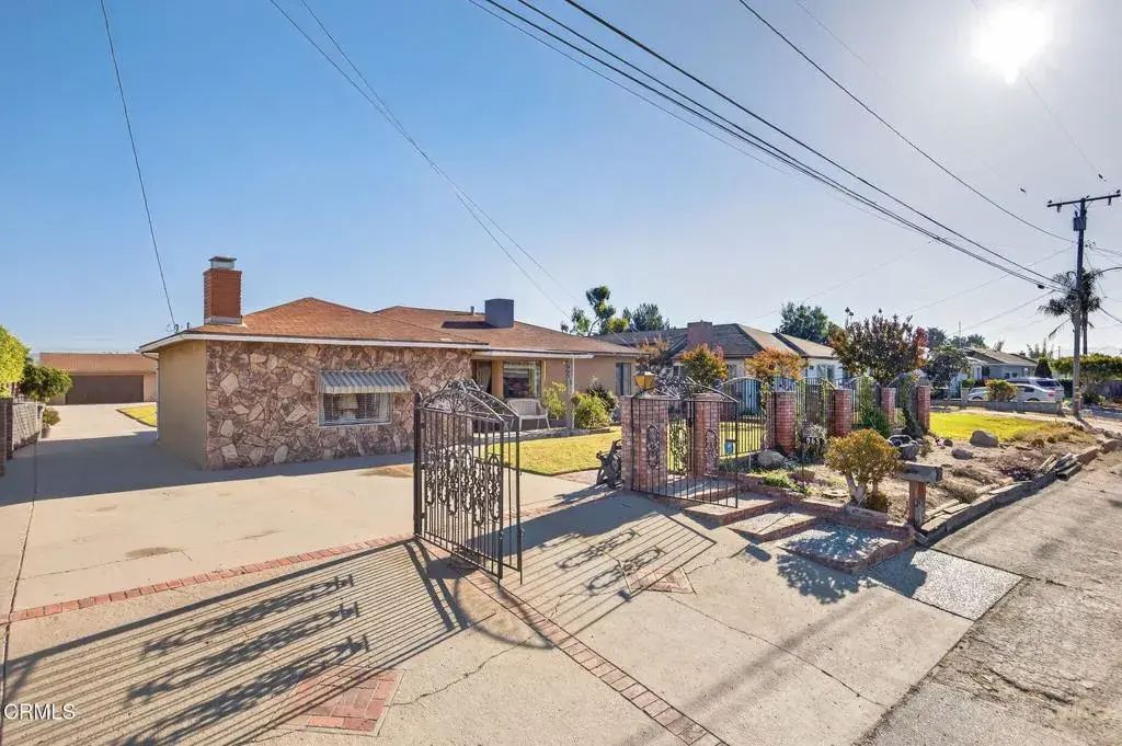 963 Orange Drive, Oxnard