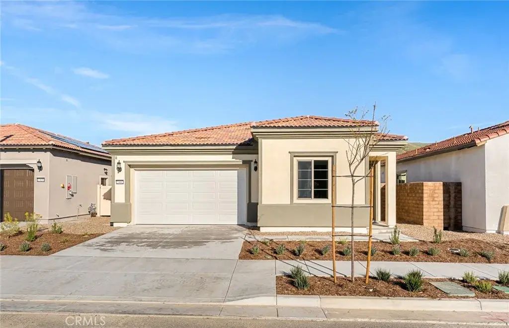23662 Highvale Drive, Corona