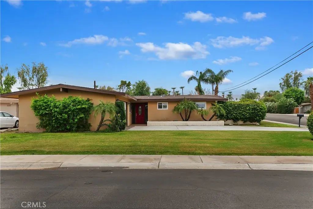43880 Primrose, Palm Desert
