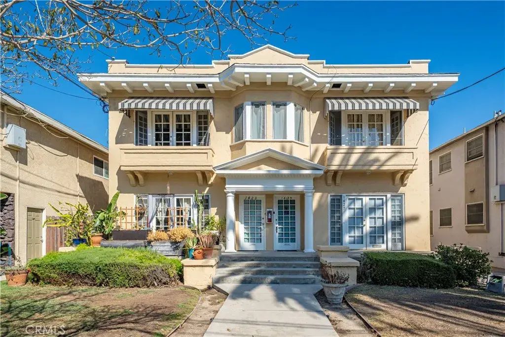 1421 E 3rd, Long Beach