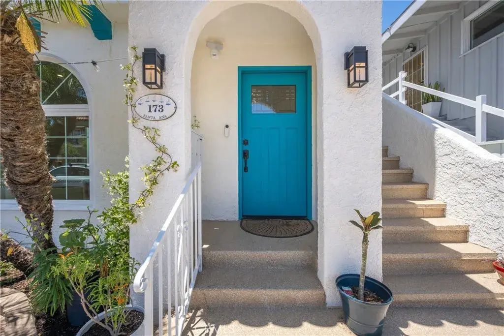 173 Santa Ana Avenue, Long Beach
