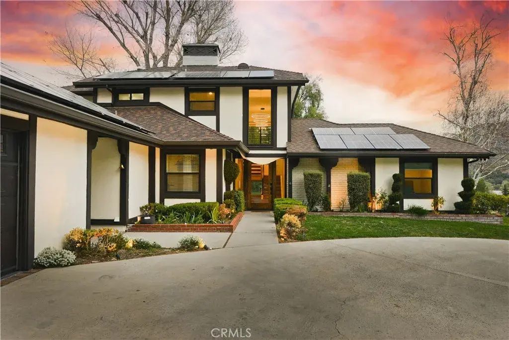 16337 Ravenglen Road, Canyon Country