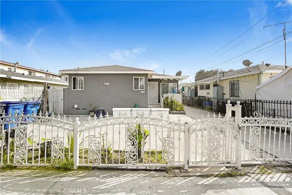 1000 S Gage, East Los Angeles