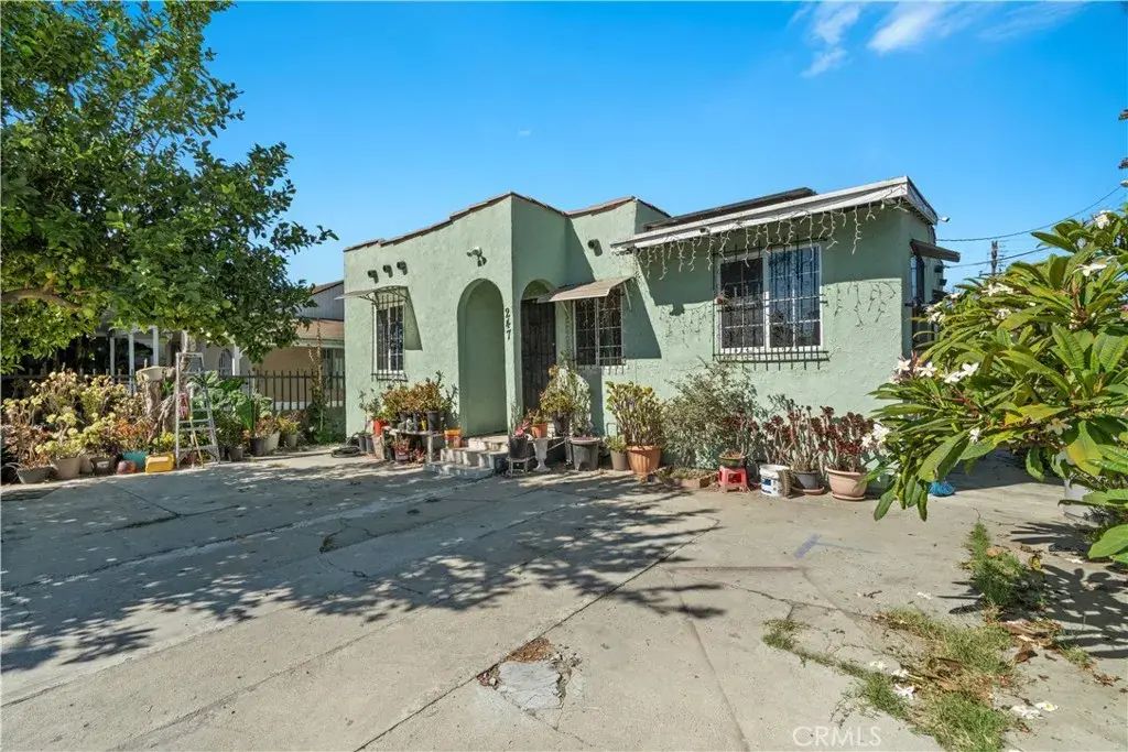 247 E 97th, Los Angeles