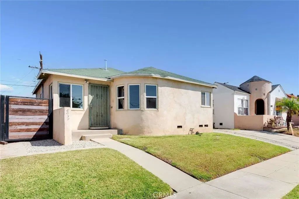 6057 Hereford, Los Angeles