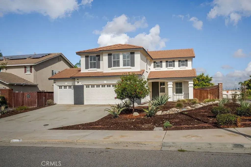 19068 Clover, Riverside