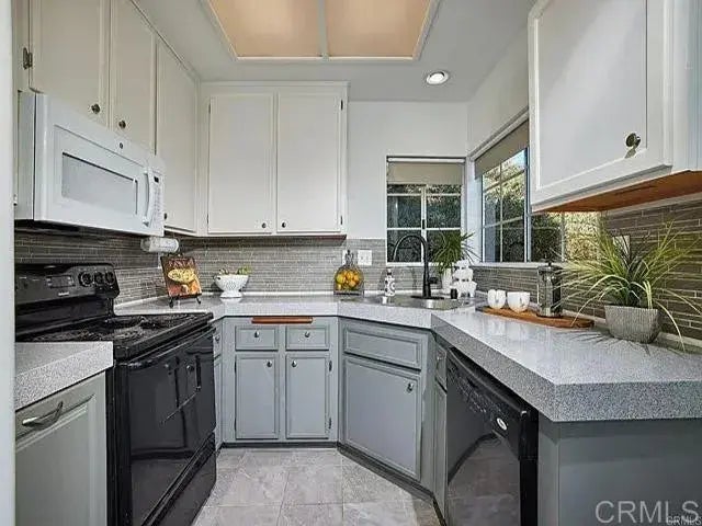 1622 Camino Rociar, San Marcos