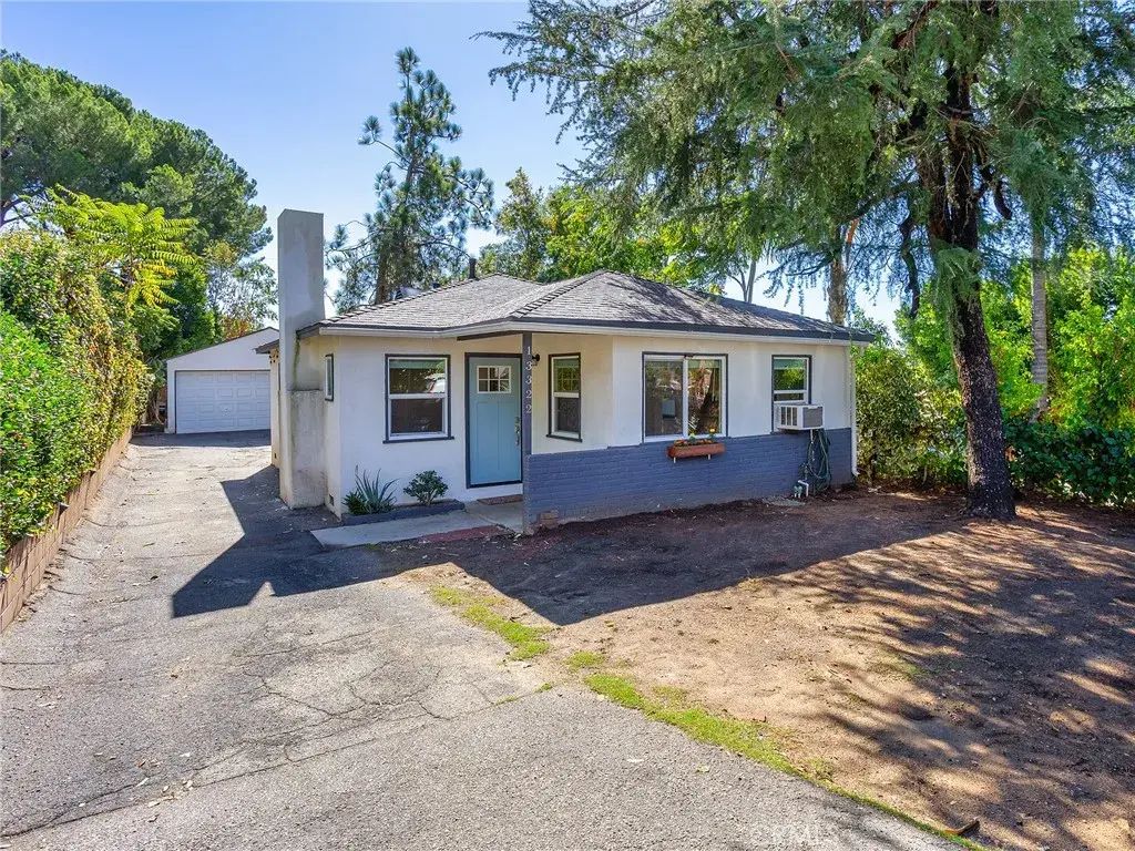 13322 Berg Street, Sylmar