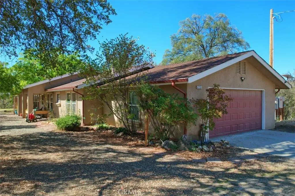 4733 Hirsch, Mariposa