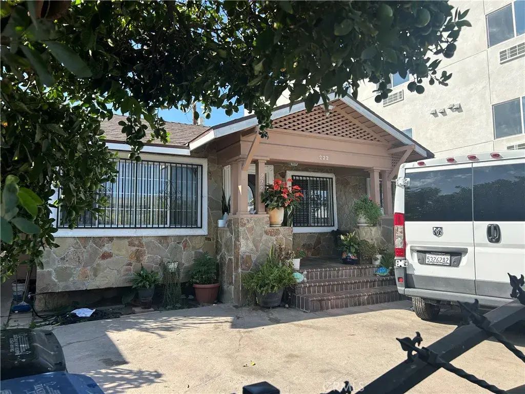 222 W 87th, Los Angeles