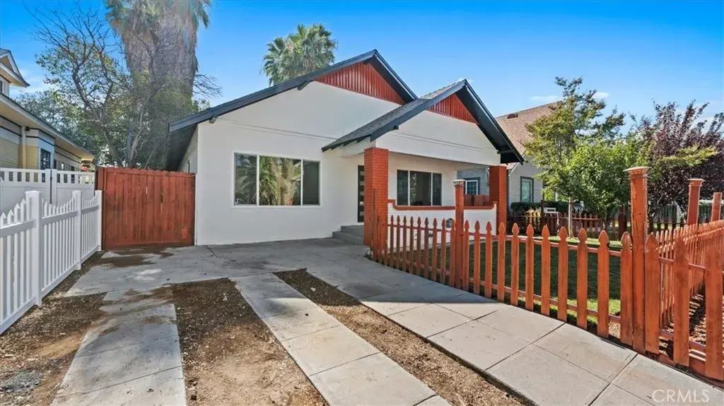 3958 4th, Riverside