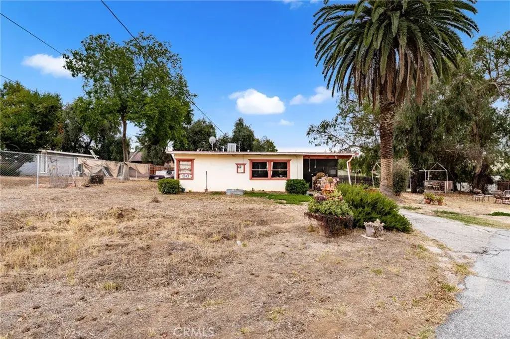 11870 3rd Street, Yucaipa
