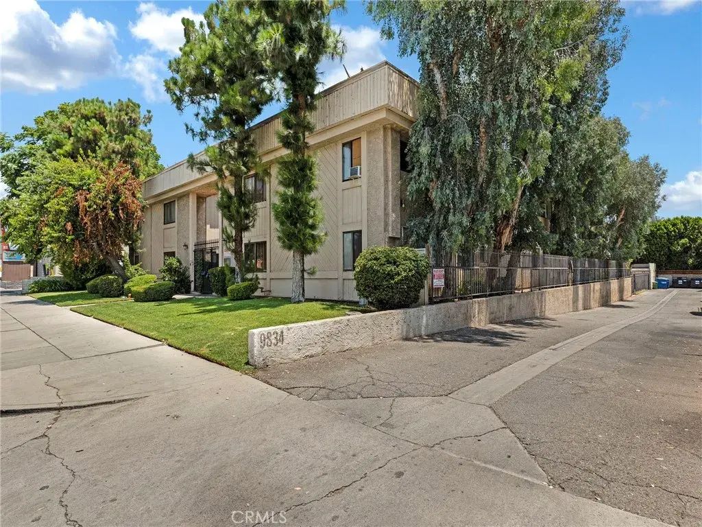 9834 Sepulveda Boulevard 109, North Hills