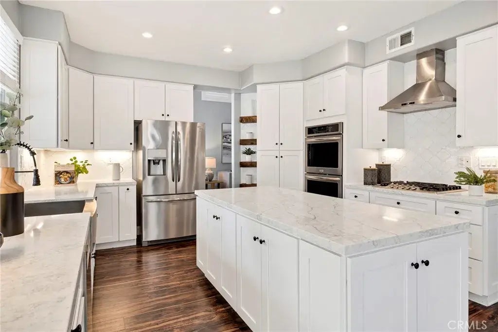 45683 Caminito Olite, Temecula