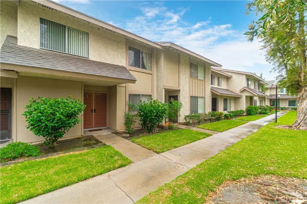 5950 Imperial Hwy Unit 35, South Gate