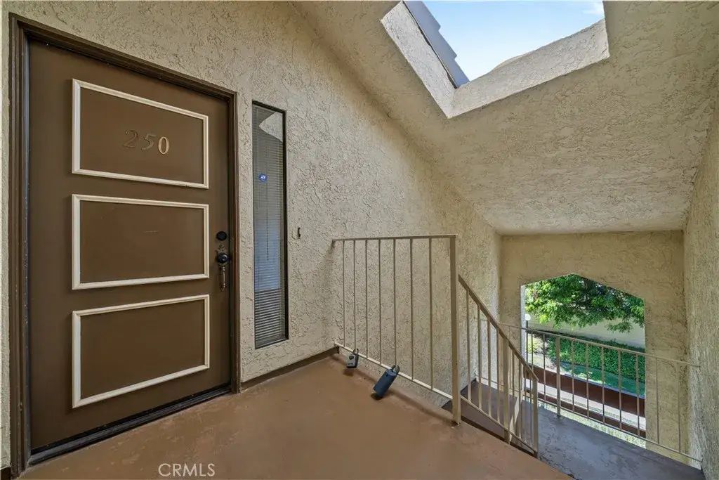 27279 Sarabande Lane 250, Canyon Country