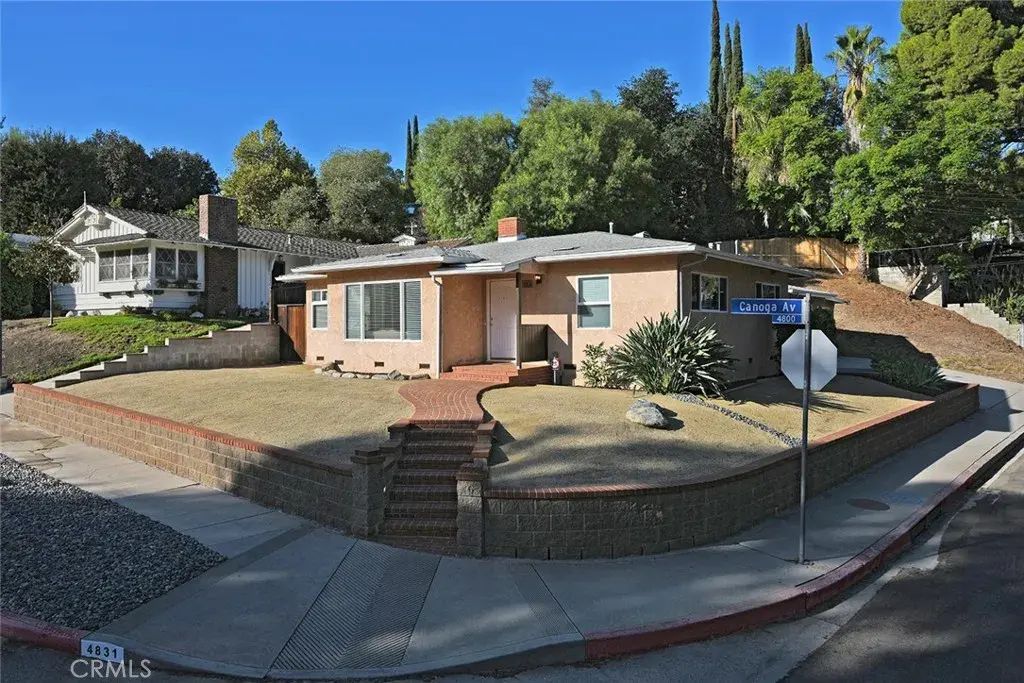 4831 Canoga Avenue, Woodland Hills
