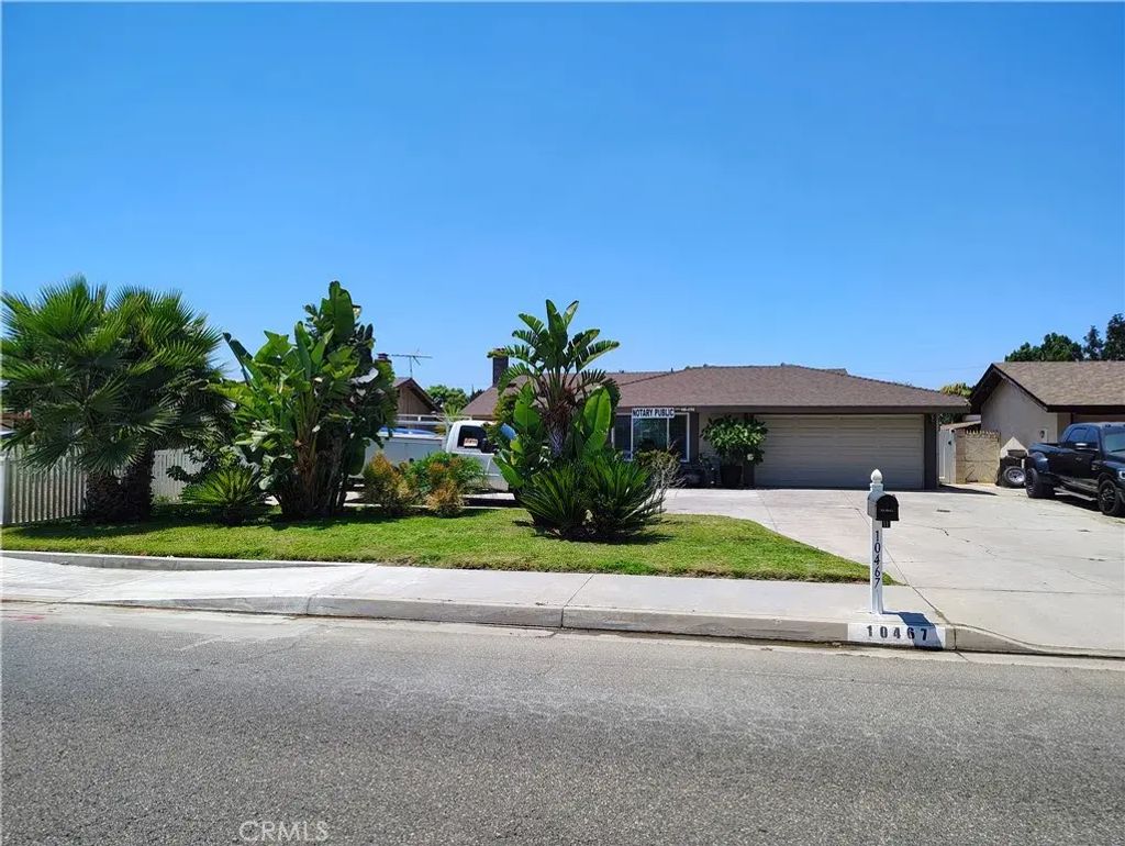 10467 California Avenue, Riverside