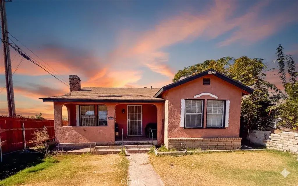 2512 N Baker, Bakersfield