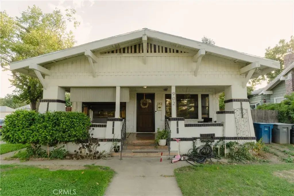 902 W 20th Street, Merced