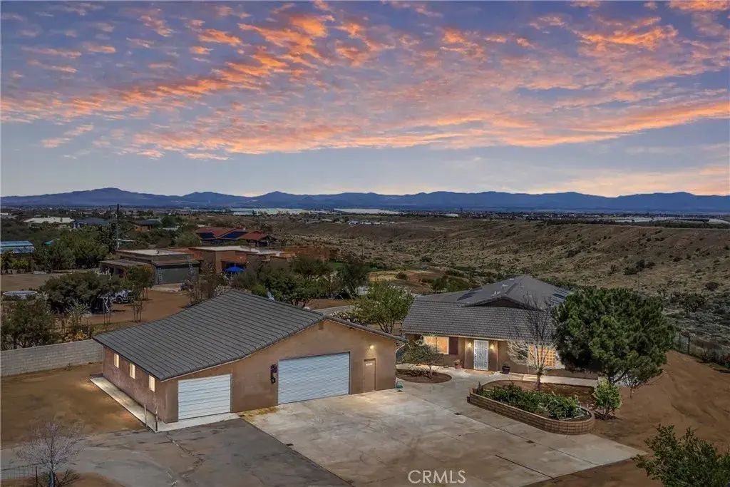 7045 Oak Hill Road, Oak Hills