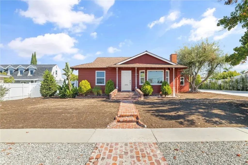 11124 Stamy Road, Whittier