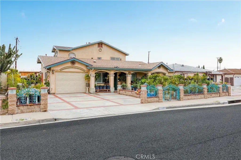 14702 Purdy, Midway City