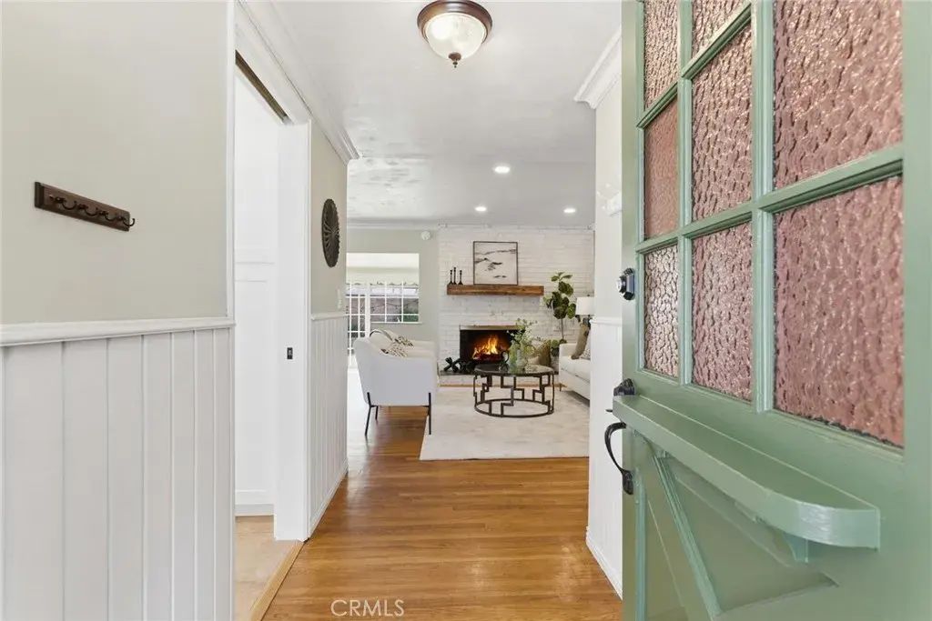 9309 Swinton, North Hills