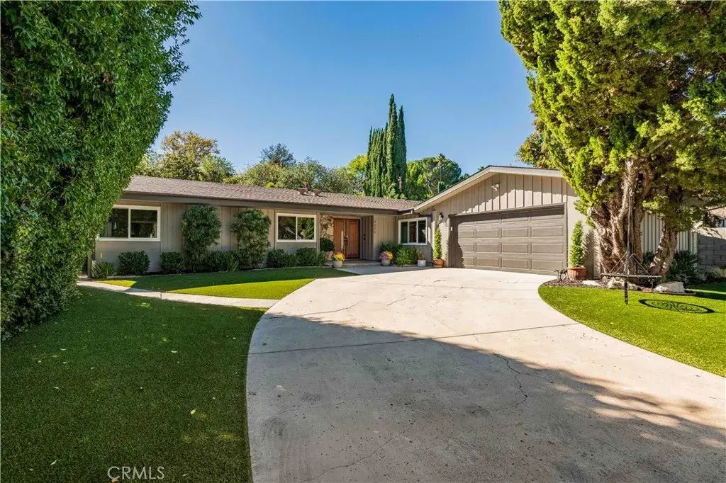 5329 Blanco Avenue, Woodland Hills
