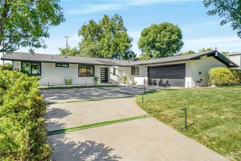 10805 Chimineas, Porter Ranch