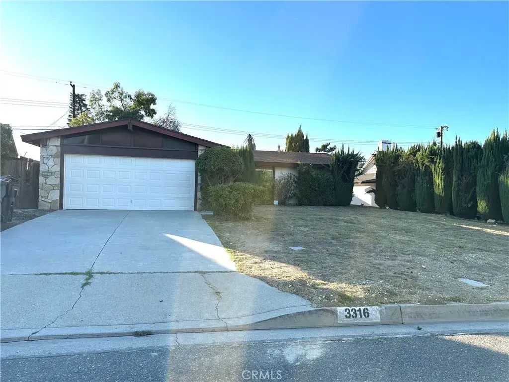 3316 S Gauntlet Drive, West Covina