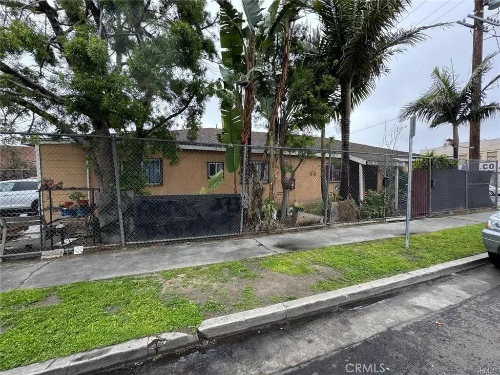 600 E 87th, Los Angeles