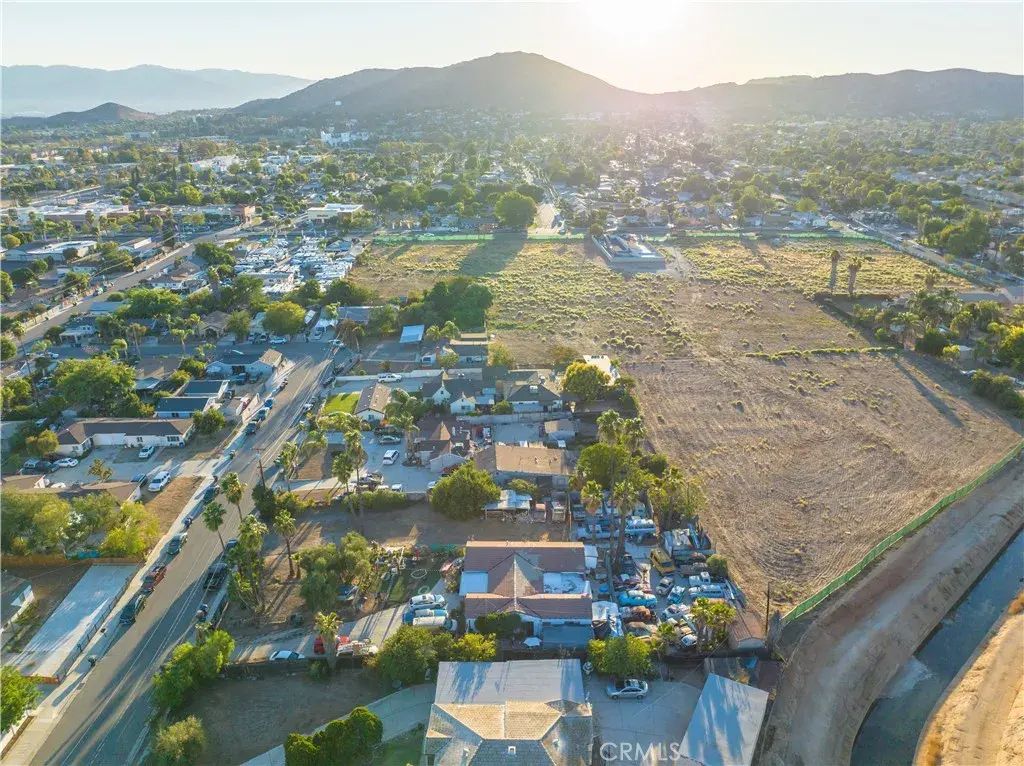 10881 Sunnyslope, Riverside