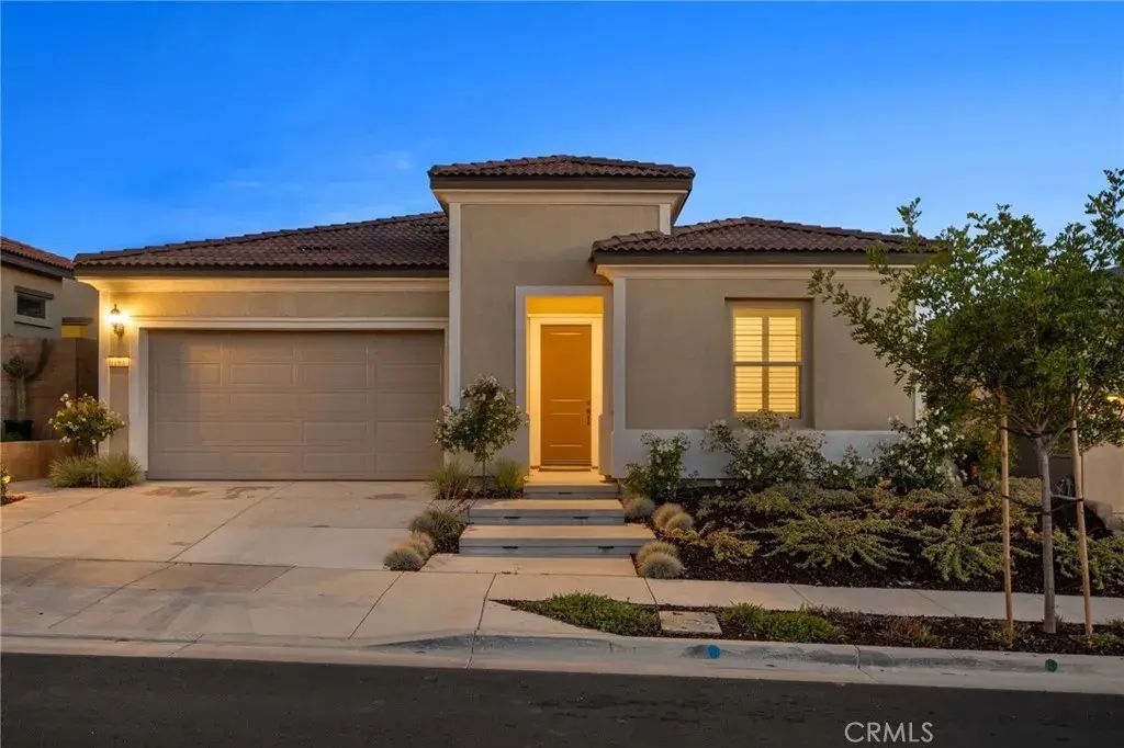 11937 Wandering Way, Corona