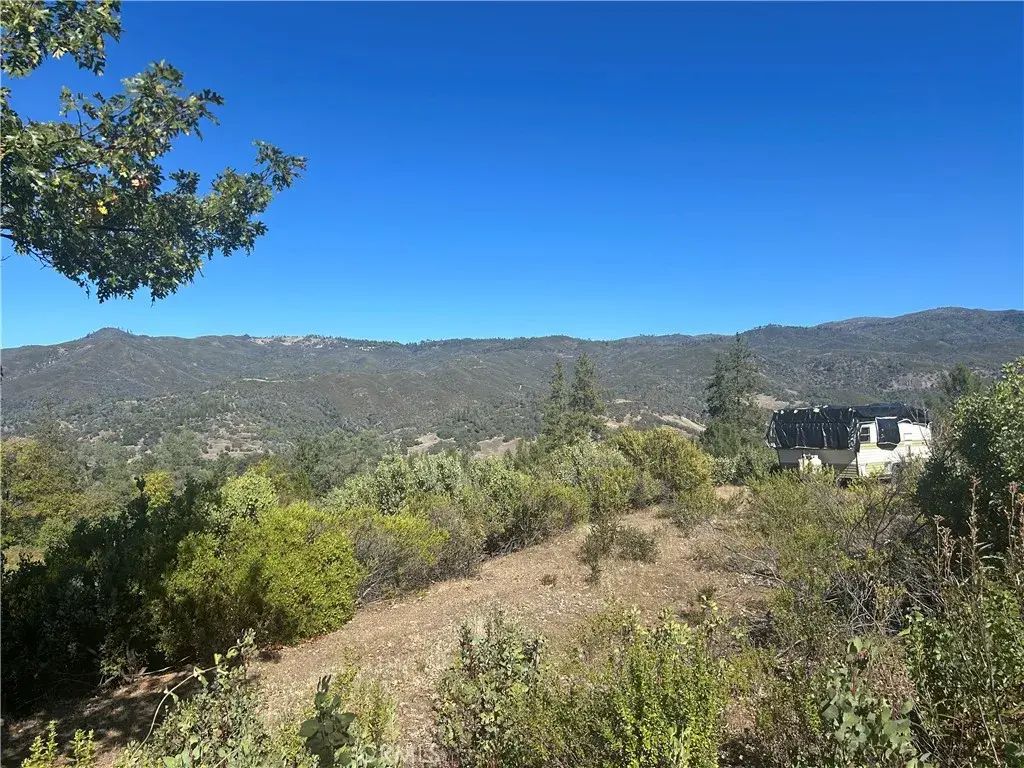 1725 Clover Valley, Upper Lake
