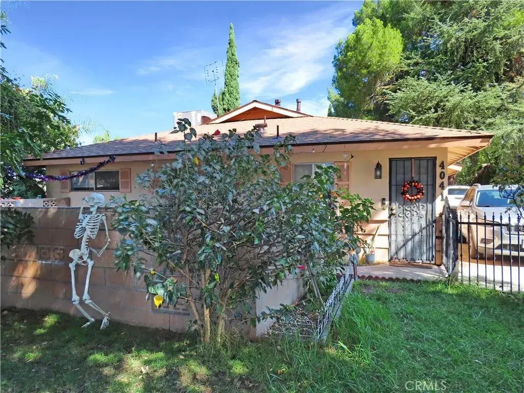 4041 Mcarthur, Riverside