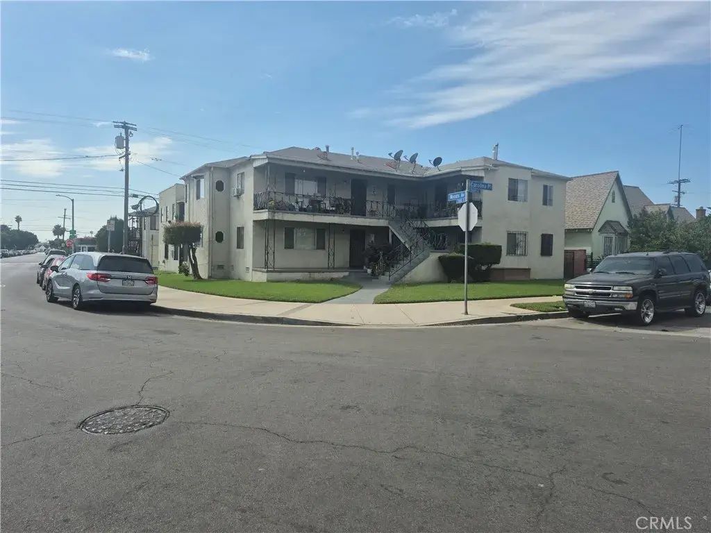 5130 Carolina, Los Angeles