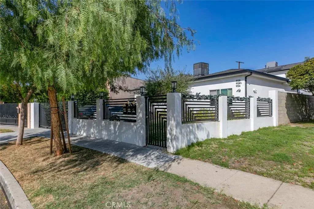 9156 Morehart Avenue, Pacoima