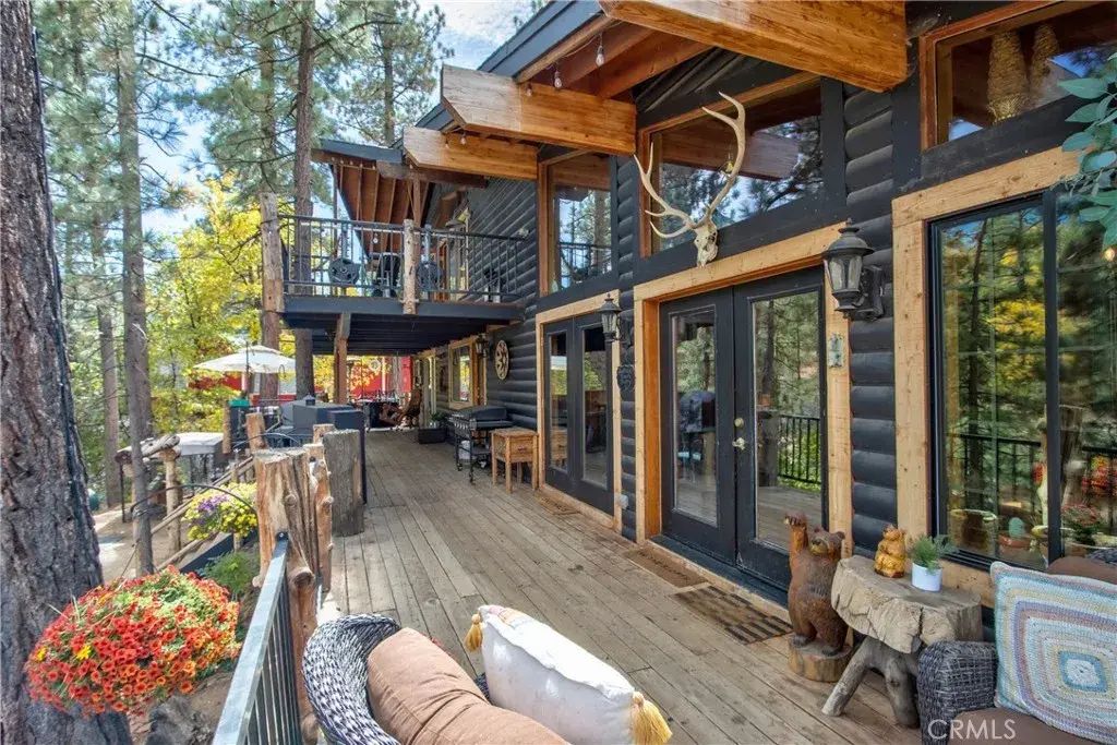 440 Saw Mill, Sugarloaf