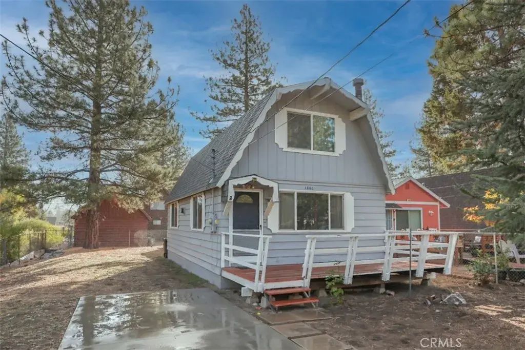 1060 Sierra, Big Bear City
