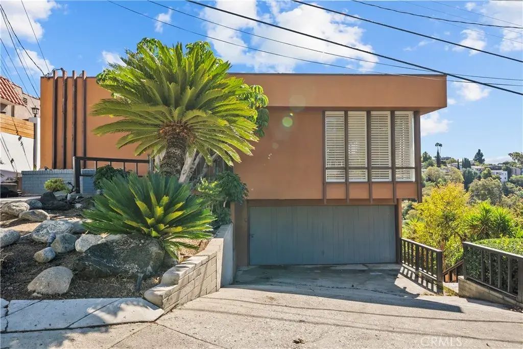 1734 Redesdale, Silver Lake