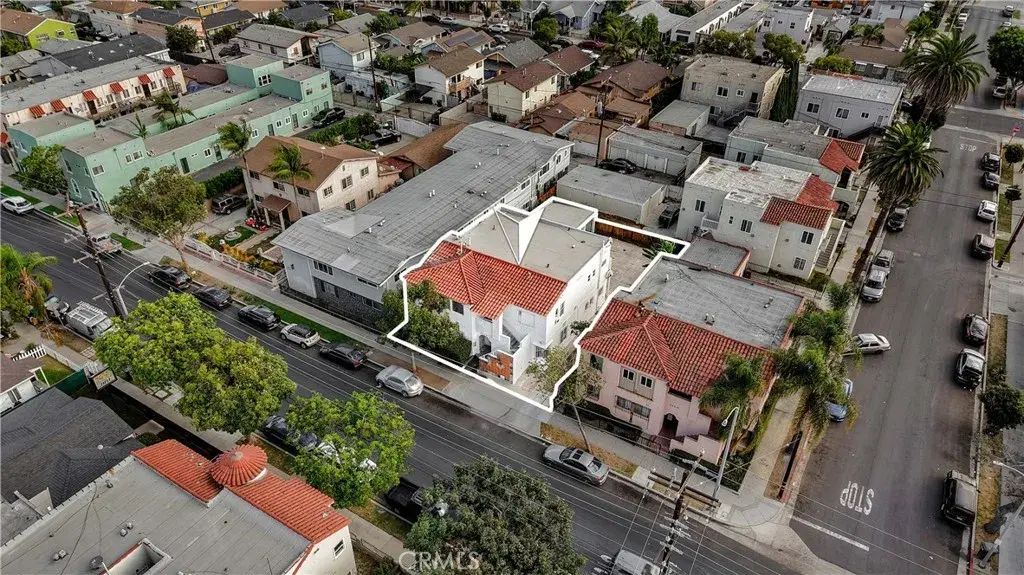 1408 Walnut, Long Beach
